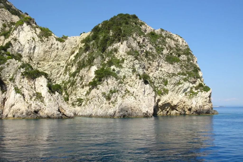 Scoprire la Sostenibilità: Viaggi Ecosostenibili nelle Isole Nascoste d’Italia