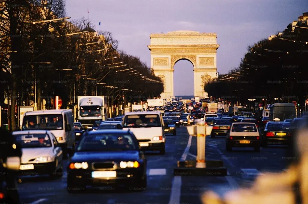 Le tappe imperdibili per un viaggio on the road in Francia