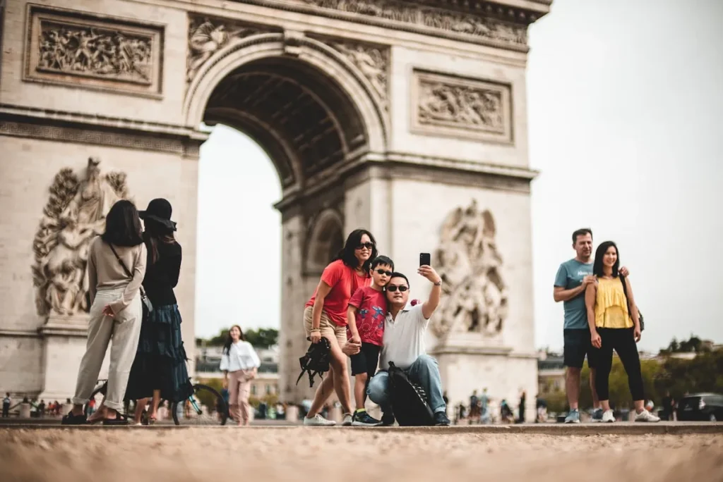 Scoprire la Natura: Esperienze di Turismo Responsabile per Famiglie