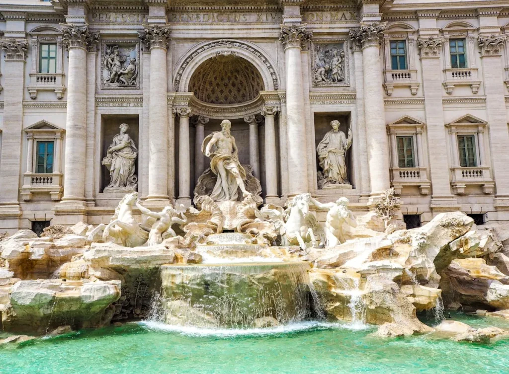 Weekend di Lusso Accessibile: Esperienze Indimenticabili a Prezzi Ridotti